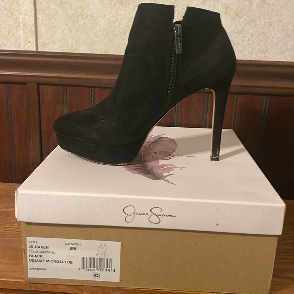 NIB-Jessica Simpson- 8M- JS-RAXEN